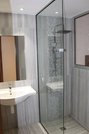 Family Room, Non Smoking, Pool View | Bathroom | Shower, hair dryer, toilet paper - Fedrania Gardens Hotel (Ayia Napa)