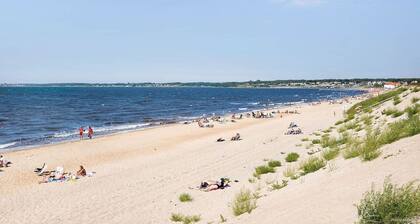 Spacious Beachhouse in Havsbaden Ängelholm
Enjoy fantastic beach and pine forest