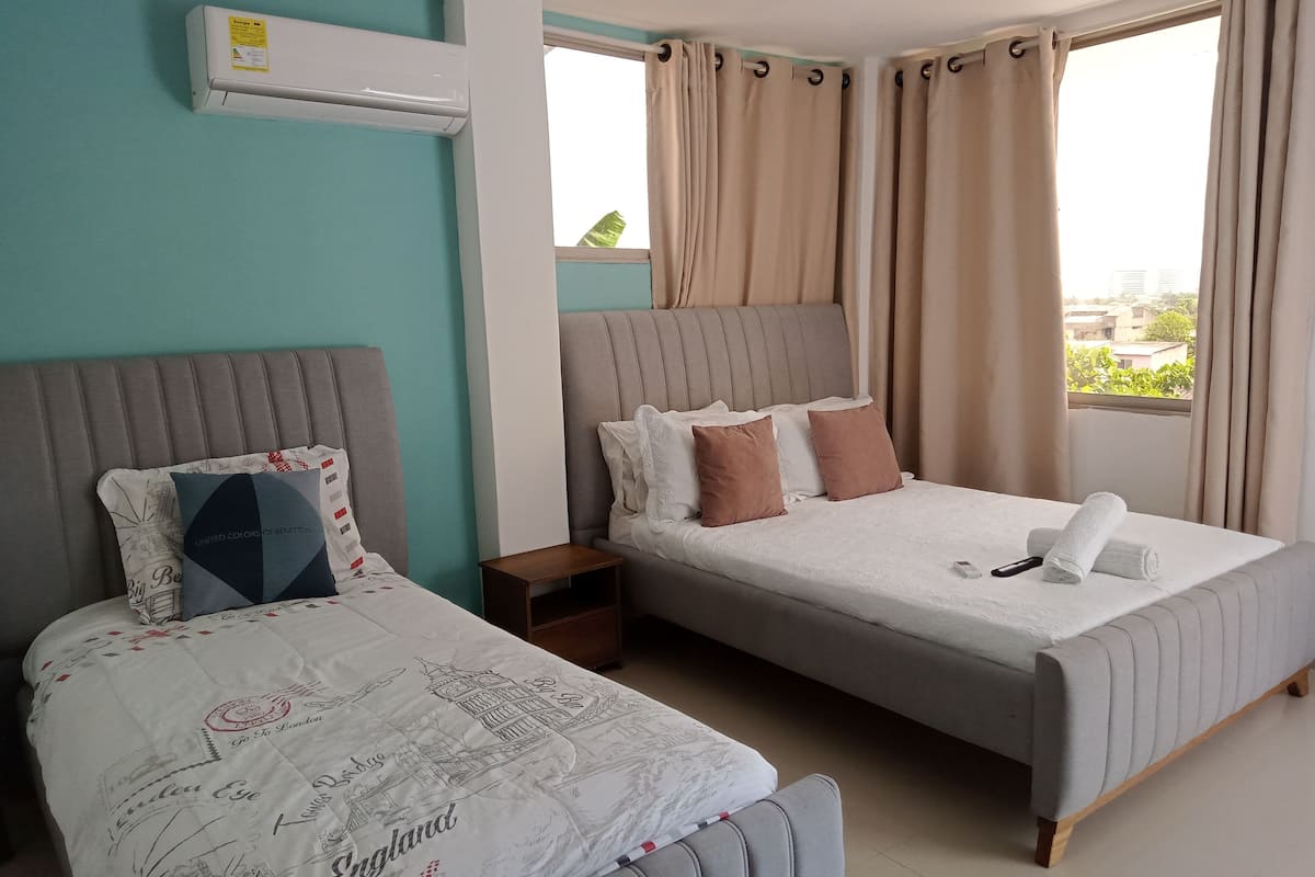 Standard Triple Room | Iron/ironing board, free WiFi