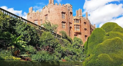 1 bedroom accommodation in Groes-pluen, near Welshpool