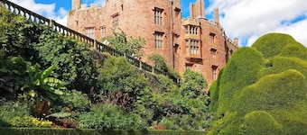 1 bedroom accommodation in Groes-pluen, near Welshpool