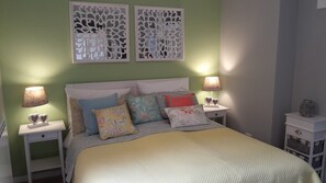 1 habitación y ropa de cama 