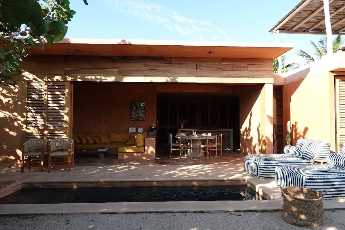 Villa 12 Pargo 2 bedroom | 2 makuuhuonetta, tallelokero huoneessa, yksilöllisesti kalustettu