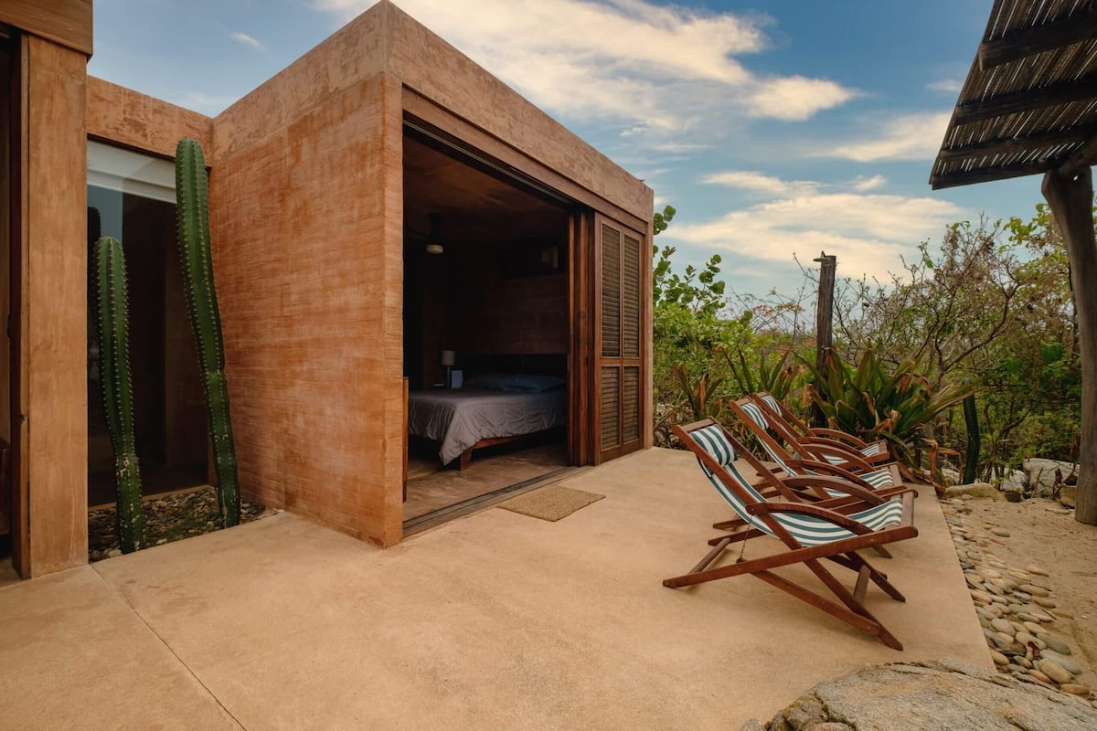 Panoramic Villa | In-room safe, individually furnished, free WiFi, bed sheets