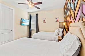 8 bedrooms, iron/ironing board, WiFi, bed sheets
