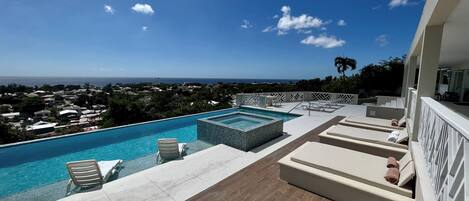 Vila | Kolam renang | Kolam renang outdoor