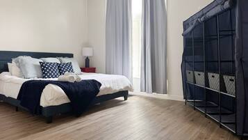 1 bedroom, iron/ironing board, free WiFi, bed sheets