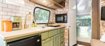 Creekside Airstream Retreat in the Smokies