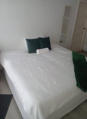7 bedrooms