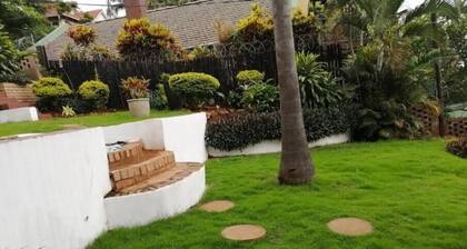 81 Manor drive cottage Pool room