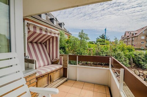 Diese Schöne Wohnung Befindet Sich in der Käptn Christiansenstraße, Ideale Lage für Erholsamen Strandurlaub, zum Sind es Strand nur ca. 200m. Sie ist ca. 50 m² Groß und Besteht aus Einem Geschmackvoll Eingerichteten Wohnraum/schlafsofa für die 3.pe