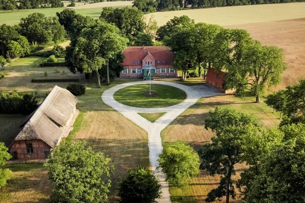 Herzlich willkommen im Herzoglichen Forsthof Stolpe