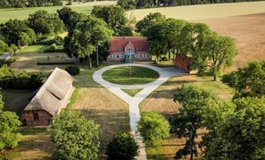 Exterior - Forest farm in secluded location with fenced 16,000m² park, sauna, fireplace, hot tub in West Mecklenburg (Stolpe)