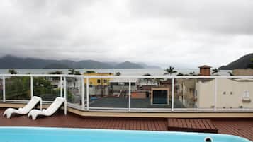 Apartment | Pool | Outdoor pool