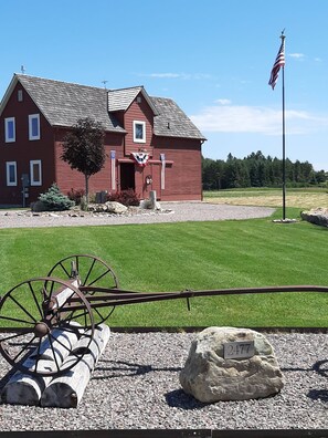 Property grounds - The Red Barn Retreat, a reclaimed grain barn centrally located in Kalispell MT (Kalispell)