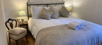 Mill Villa: stunning 4 bed retreat 5 mins from Pakefield’s beautiful sandy beach