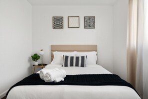 3 Schlafzimmer, Bügeleisen/Bügelbrett, WLAN, Bettwäsche