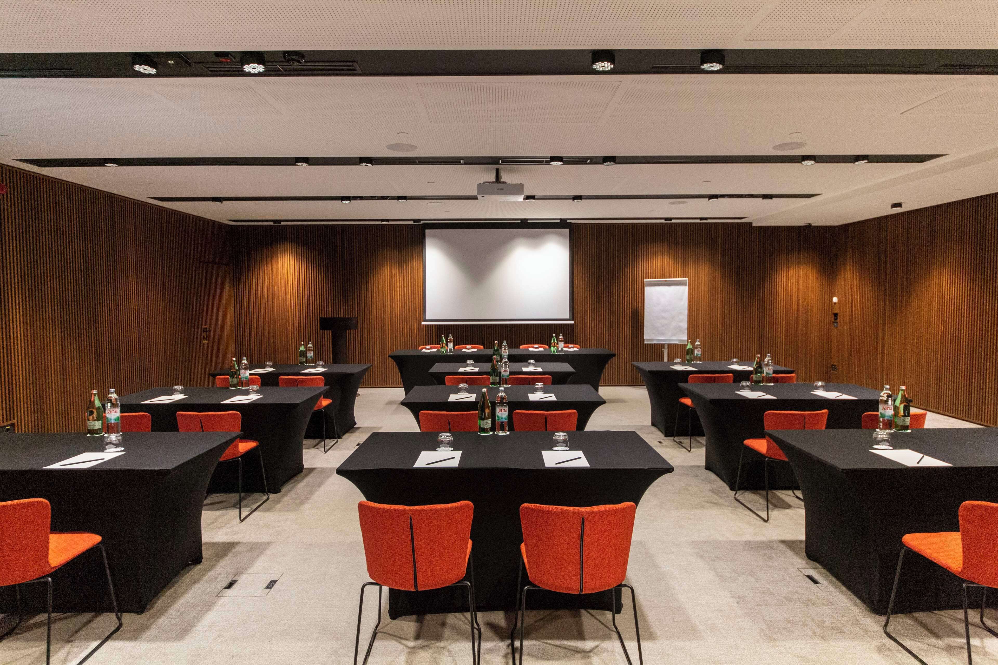 สถานที่จัดงานประชุม