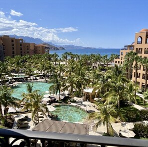 Pool - Villa Del Palmar at the stunning Islands of Loreto 2-BR suite (Ensenada Blanca, Loreto)