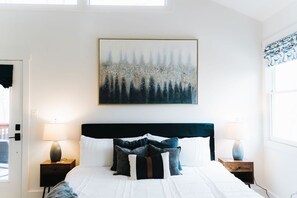 3 chambres, fer et planche à repasser, Wi-Fi gratuit, draps fournis