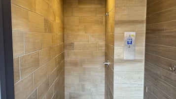Basic Cabin, Multiple Beds | Bathroom