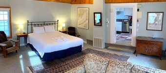Spacious Guest House in Falmouth Village