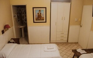 Quarto casal ou duplo básico | 1 quarto, roupas de cama antialérgicas, individualmente decorados