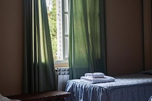 1 bedroom, hypo-allergenic bedding, individually decorated - Hotel CASABLANCA (Salta)