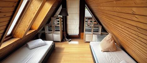 3 Schlafzimmer, Bügeleisen/Bügelbrett, Reisekinderbett, kostenloses WLAN