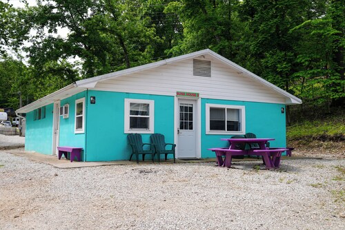 Franky and Louie's Bunkhouse 2