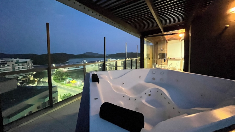 Cobertura Luxo com Jacuzzi