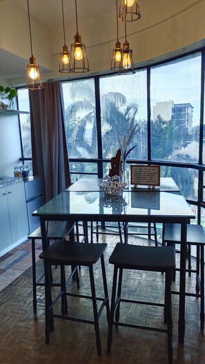 Dining - 2 Bedroom condo unit near St. Luke's Medical Center, Quezon City (Quezon City)