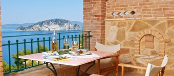 Villas Cavo Marathia - Studio with sea views and pool in a dream location