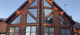 Welcome to Appalachian Lodge! Luxurious cabin situated on a beautiful property