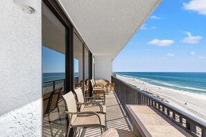 Condo, Multiple Beds, Balcony, Ocean View (Seachase 704E - Beach Haven) | Property grounds