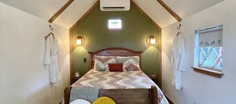 Swiss Alp Texas Cabin