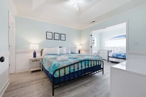 7 bedrooms, iron/ironing board, free WiFi, bed sheets
