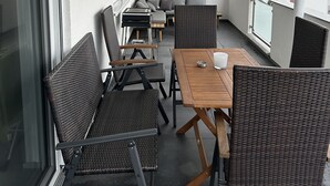 Outdoor dining - Vollausgestattete Wohnung im Neubau (Waldshut-Tiengen)