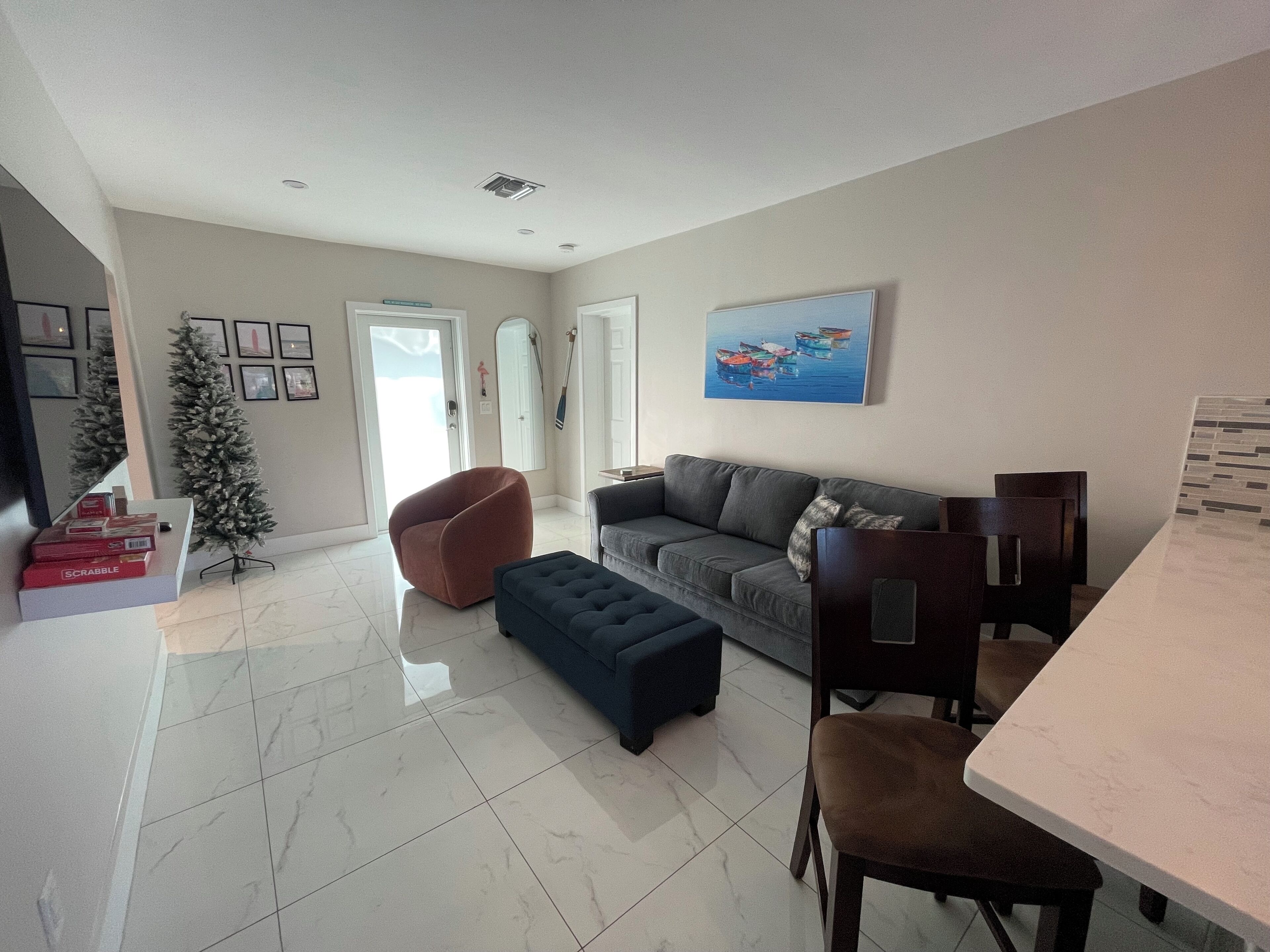 Smart-tv en een open haard