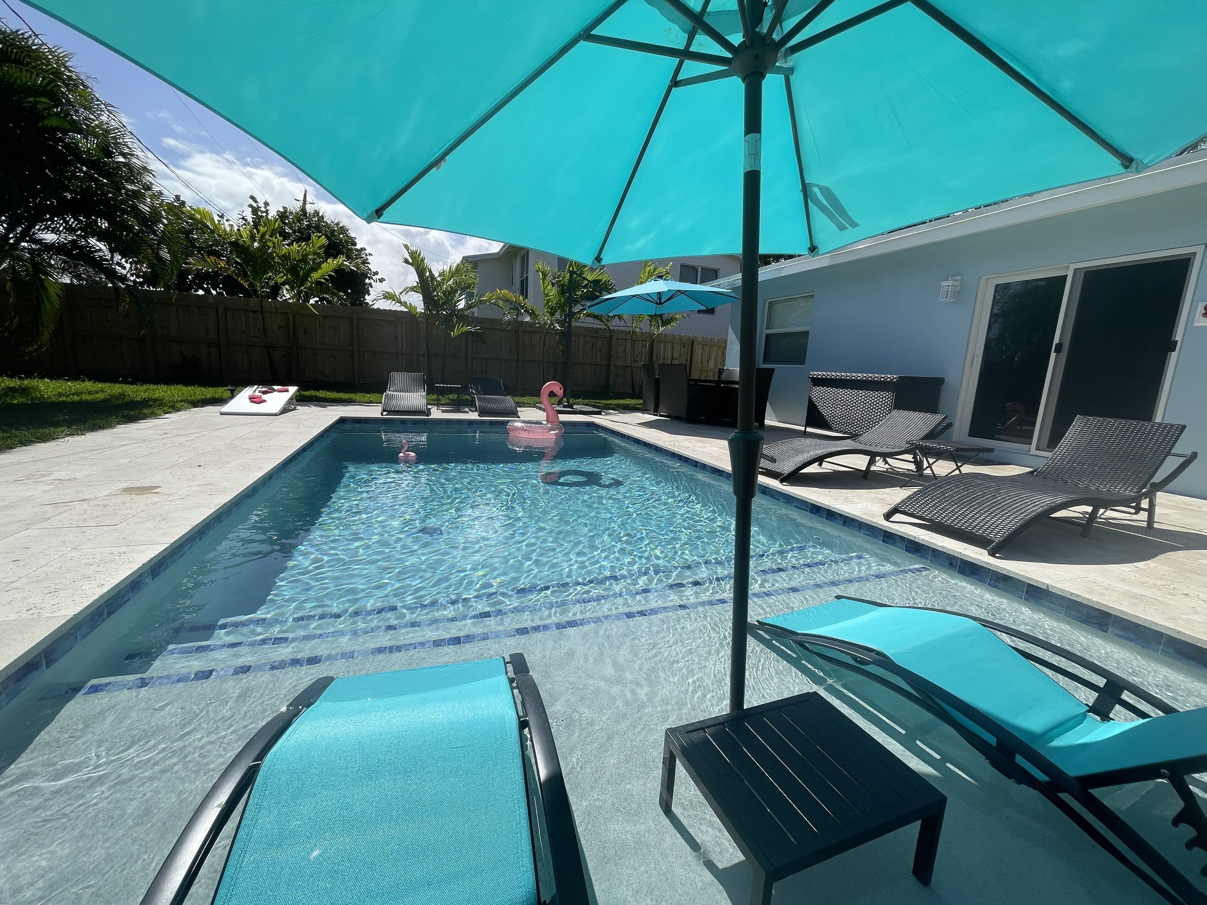 Piscina all'aperto, una piscina riscaldata