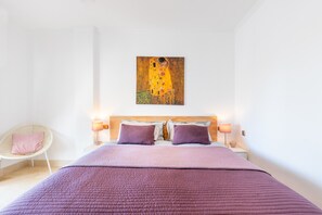 2 dormitorios, tabla de planchar con plancha, wifi gratis y ropa de cama