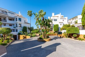 Property grounds - Finca San Antonio | Apartment with pool views near Mijas (Mijas Pueblo)