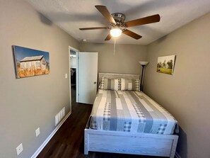 3 habitaciones, wifi gratis y ropa de cama