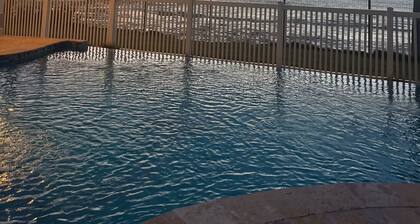 Relaxing Beachfront Condo