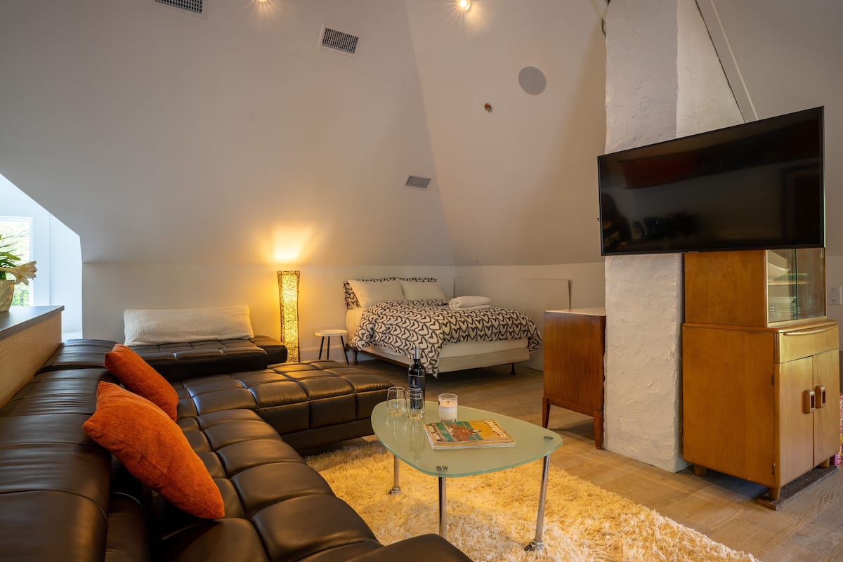 Attico Luxury | 2 camere, postazione laptop, Wi-Fi gratuito