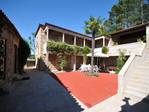 Esterni