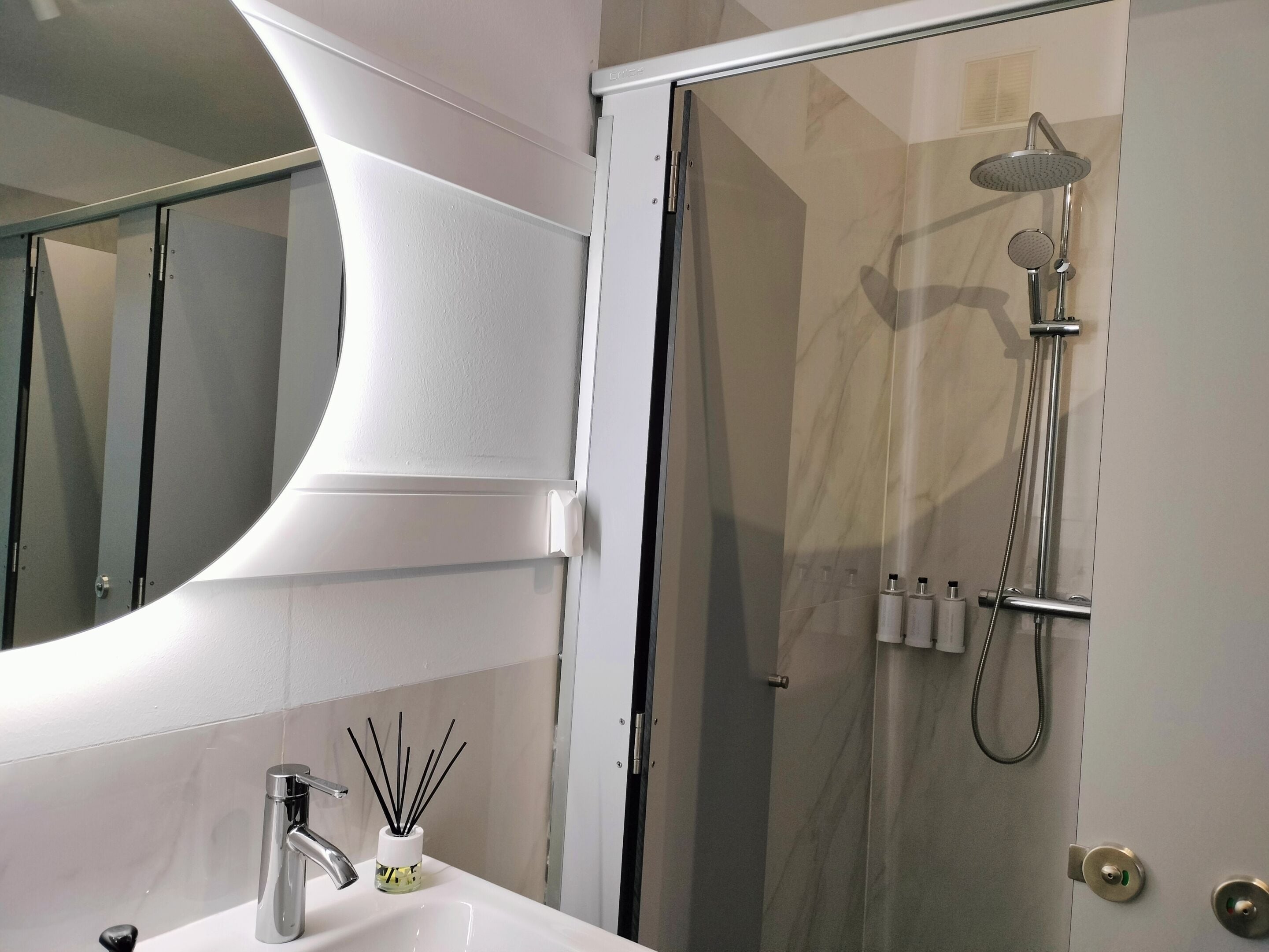 Photo - Room27- city center