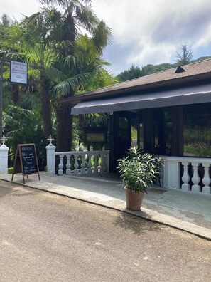 Façade de l’hébergement