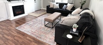 Rogers Place-Historic-Great Yard-close to IU