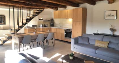 Maison de caractĂšre * * * * au coeur de l'Aubrac Ă 4 km de Laguiole